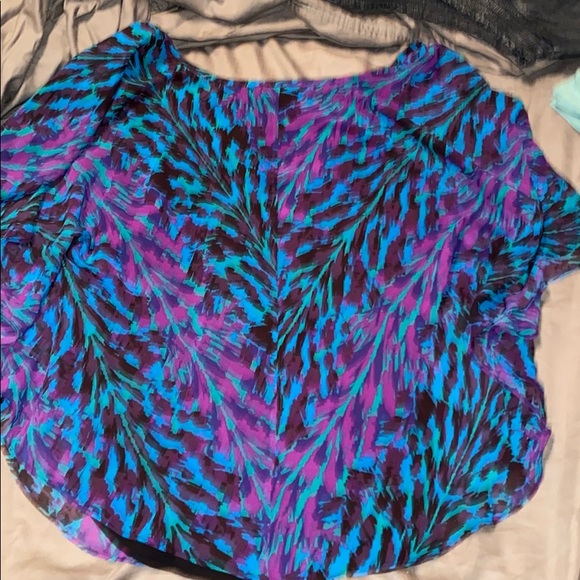 Express Top - Picture 2 of 2